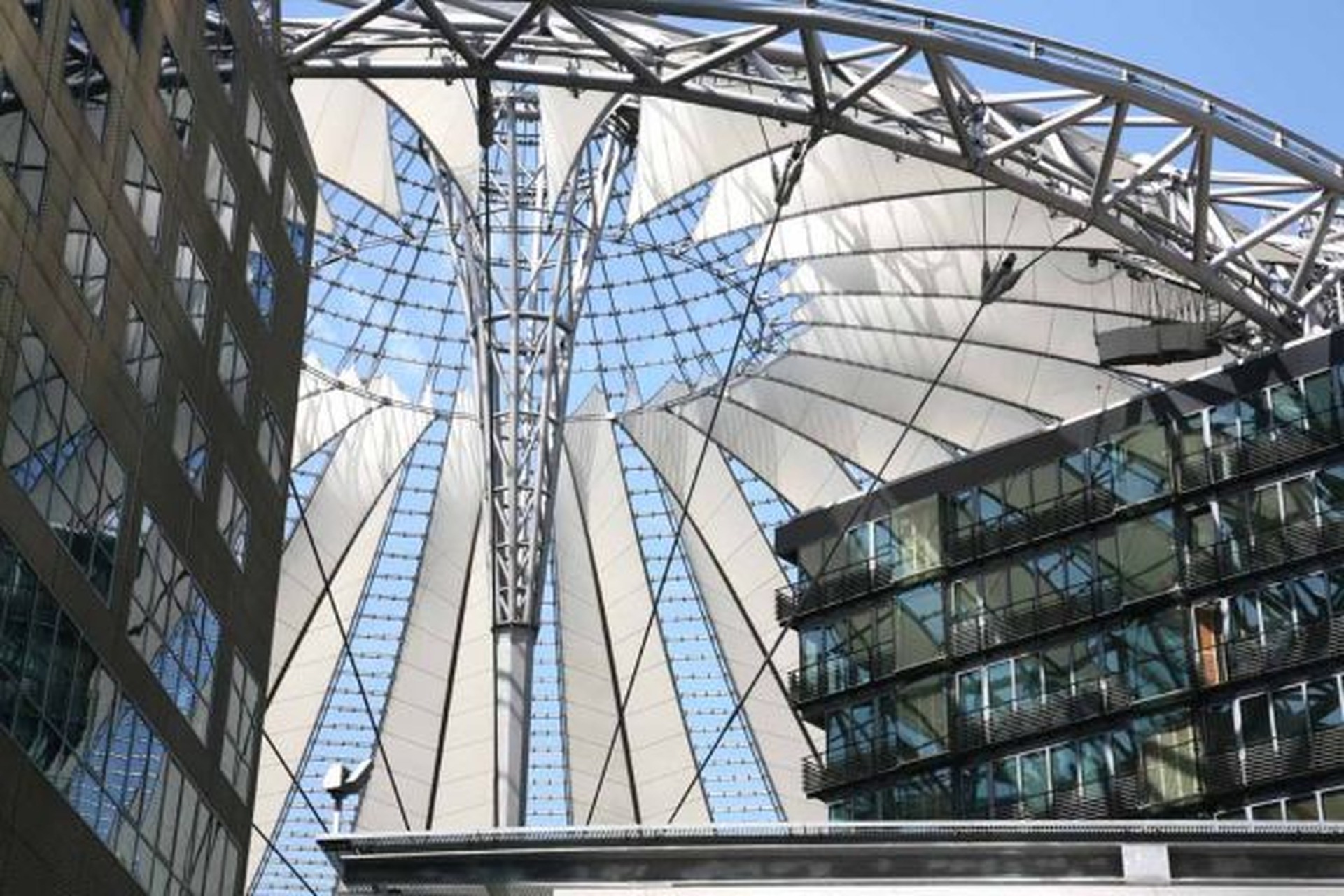 Potsdamer Platz in Berlin - Sony Center