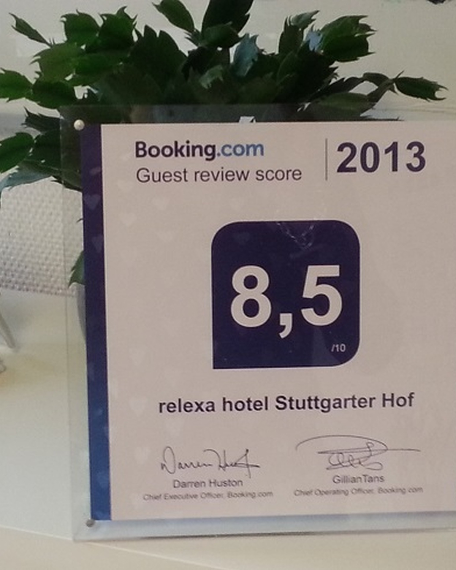 bookings.com - award 2013 relexa hotel berlin
