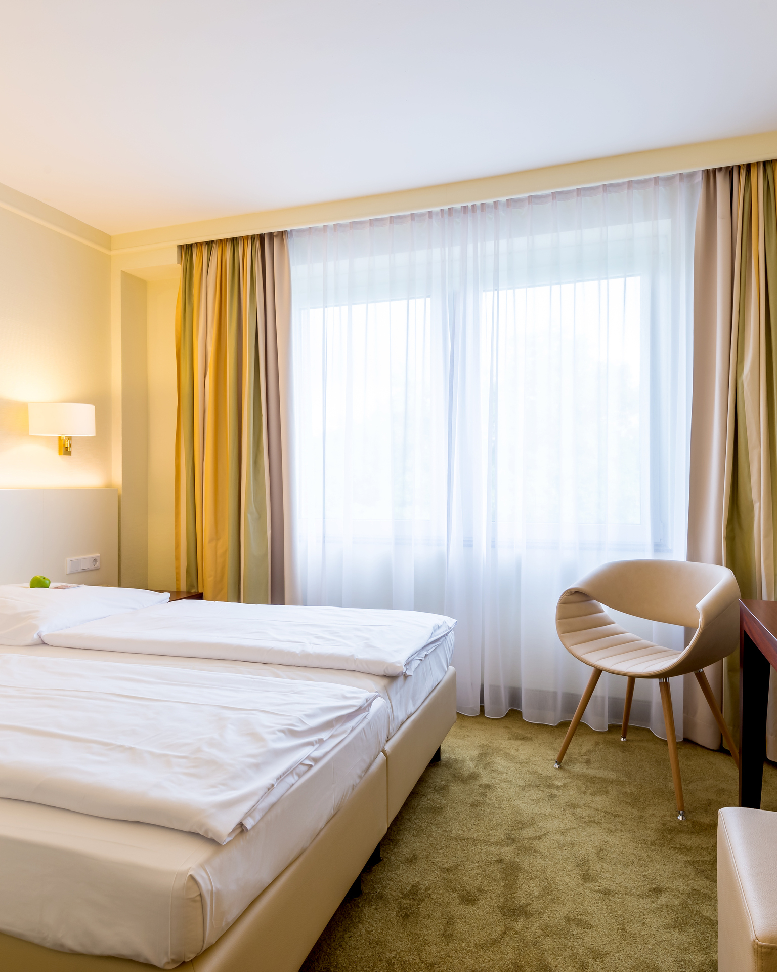 Herzlich Willkommen im Standarddoppelzimmer