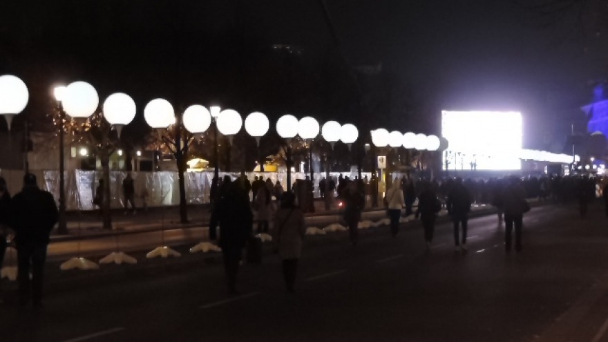 relexa hotel Berlin - 25 Jahre Mauerfall Lichtgrenze - Nähe Brandenburger Tor