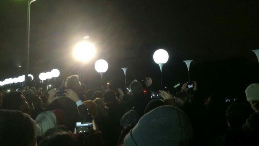 relexa hotel Berlin - 25 Jahre Mauerfall - Lichtgrenze - Oberbaumbrücke