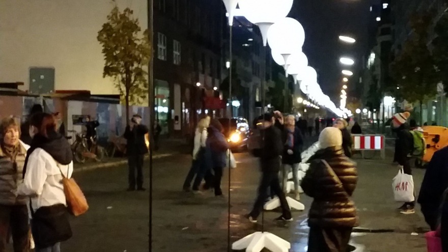 relexa hotel Berlin - 25 Jahre Mauerfall Lichtgrenze - Zimmerstraße