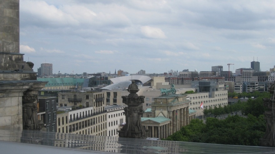 Blick auf Berlin von der Reichstagskuppel - Brandenburger Tor