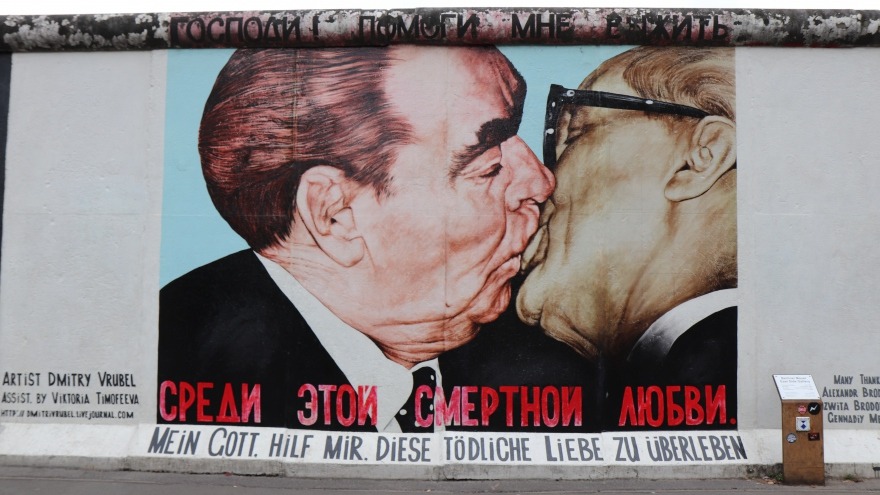 East Side Gallery - Der Bruderkuss
