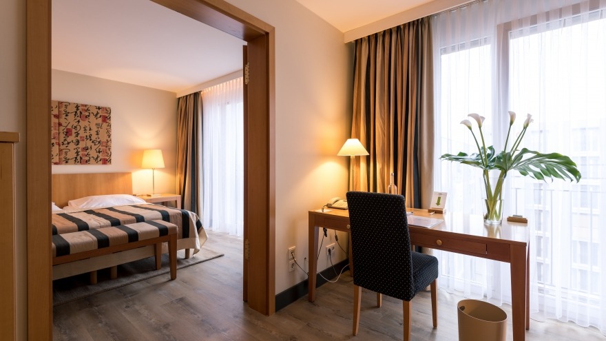 Schlafen und Arbeiten in der Executive Suite