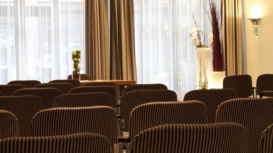 relexa hotel Berlin – Tagungsraum Berlin I&II Theaterbestuhlung