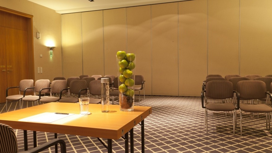 relexa hotel Berlin - conference room Berlin I theatre seating