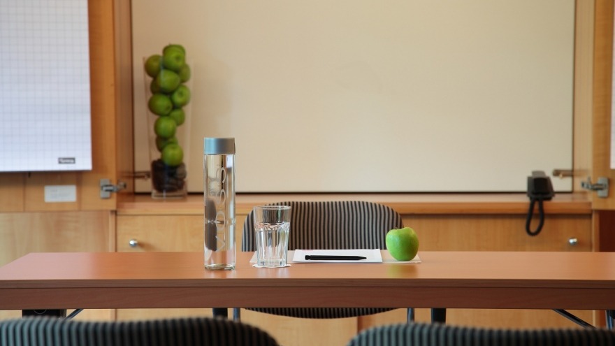 relexa hotel Berlin - Tagungsraum Stuttgart Theaterbestuhlung