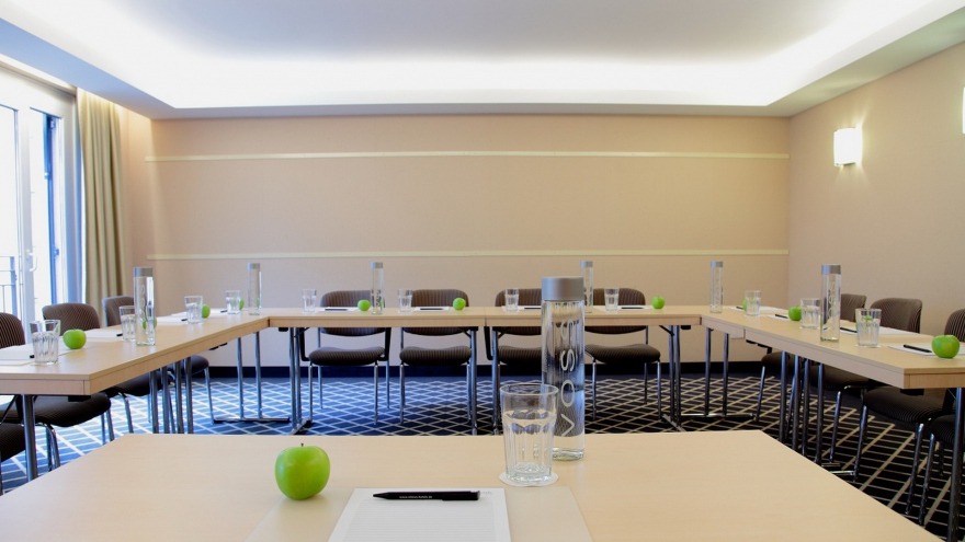 relexa hotel Berlin - Tagungsraum Stuttgart U-Form