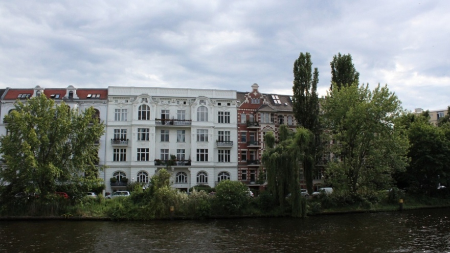 relexa hotel Berlin - Historic river bank "Holsteiner Ufer"