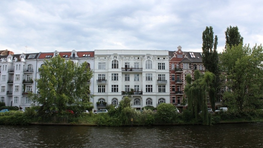 relexa hotel Berlin - Historic river bank "Holsteiner Ufer"