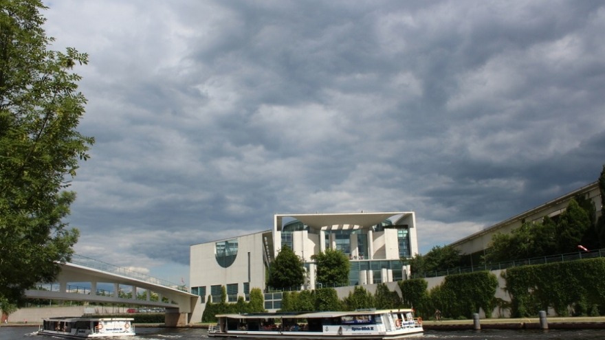 relexa hotel Berlin - "Magnus-Hirschfeld Ufer" next to the river Spree and the Federal Chancellery