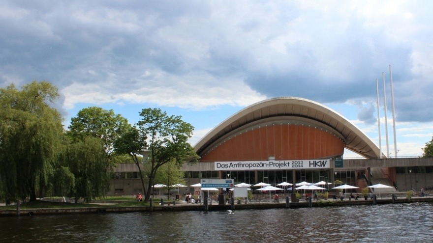 relexa hotel Berlin - "Magnus-Hirschfeld Ufer" next to the river Spree and the house cultures of the world
